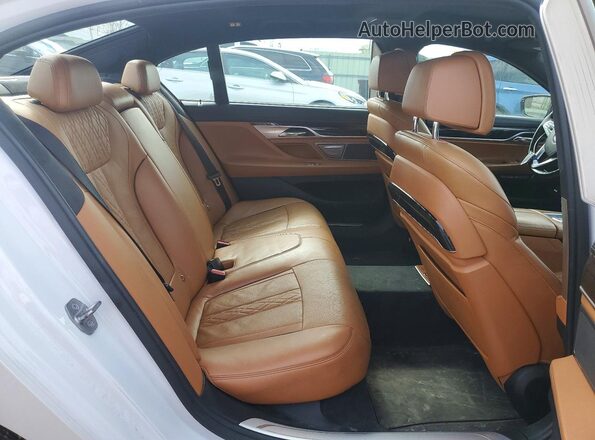 WBA7F2C56GG415516 2016 BMW 7 SERIES Белый Вид задних сидений