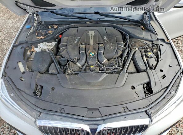 WBA7F2C56GG415516 2016 BMW 7 SERIES Белый Вид задней части салона