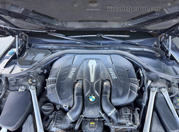 WBA7F2C56K8240643 2019 BMW OTHER Black Հետևի տեսք