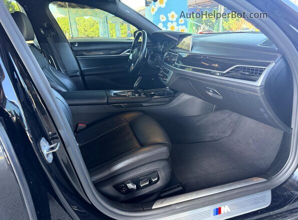 WBA7F2C56K8240643 2019 BMW OTHER Black Սարքավորումների վահանակի տեսք