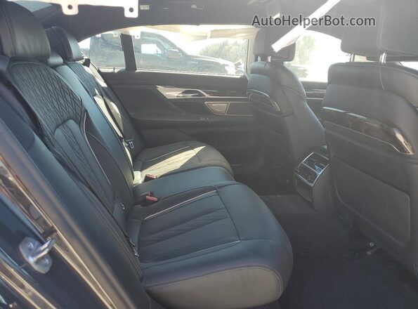 WBA7T2C03NCJ43914 2022 BMW 7 SERIES Серый Вид задних сидений