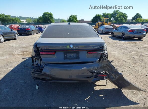 WBA7U2C04NCH50758 2022 BMW 7 SERIES Gray 