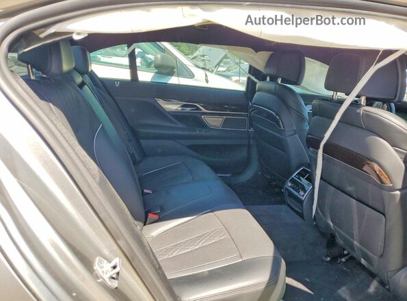WBA7U2C06NCG82513 2022 BMW 7 SERIES Gray Հետևի նստատեղերի տեսք