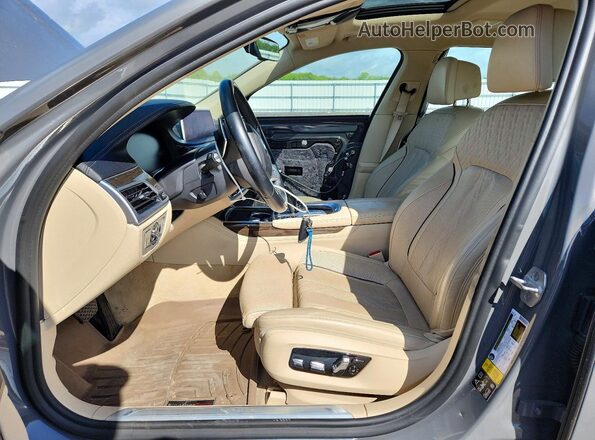 WBA7U2C07LGJ59956 2020 BMW 7 SERIES Gray წინა სალონის ხედი