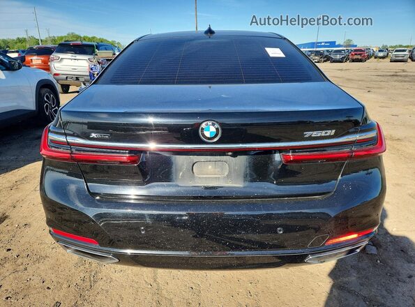 WBA7U2C08LCD32877 2020 BMW OTHER Black Հետևի տեսք