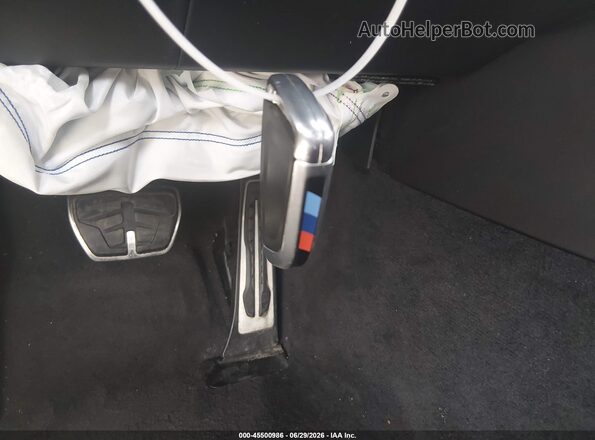 WBA7U6C02LBM63023 2020 BMW M760I Gray Առջևի վահանակի տեսք