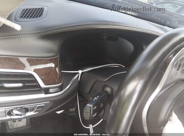 WBA7U6C02LBM63023 2020 BMW M760I Gray Հետևի նստատեղերի տեսք