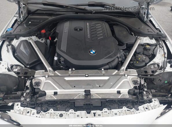 WBA83AP00NCH78245 2022 BMW M4 White უკანა ხედი