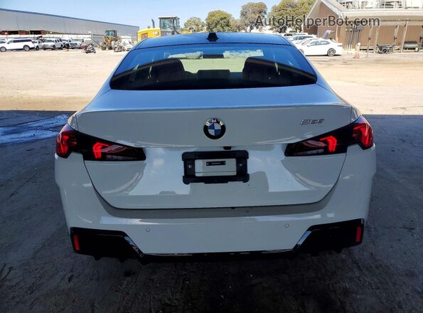 WBA83GG03T7U30784 2026 BMW OTHER White Вид ззаду