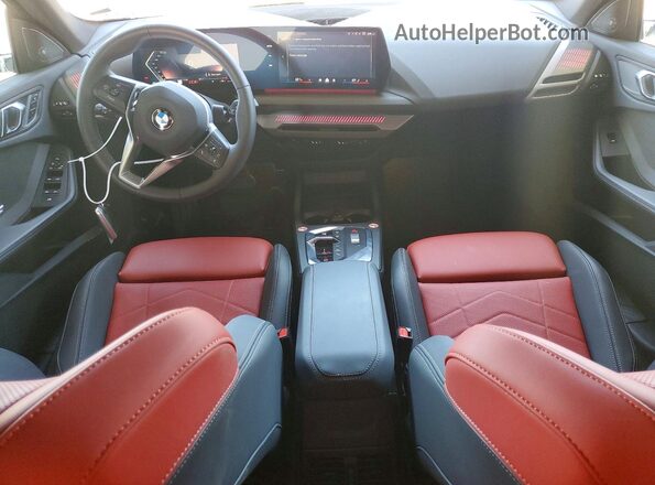 WBA83GG03T7U30784 2026 BMW OTHER White Вид панелі приладів