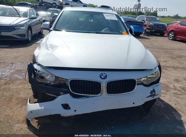 WBA8A3C55GK689862 2016 BMW 3 SERIES White ხელსაწყოთა პანელის ხედი