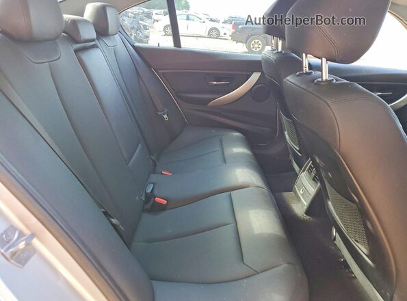 WBA8A9C54JAD28030 2018 BMW 7 SERIES Silver 