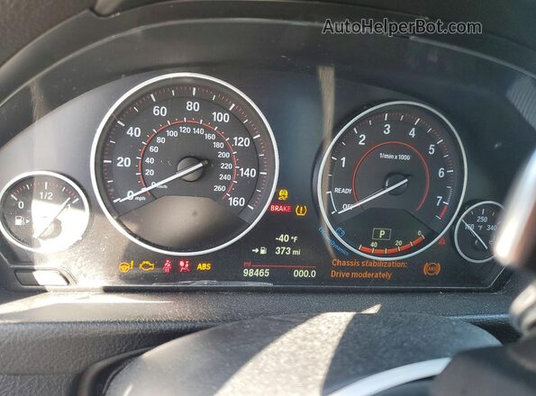 WBA8B3G37HNU35964 2017 BMW 3 SERIES White Widok zestawu wskaźników