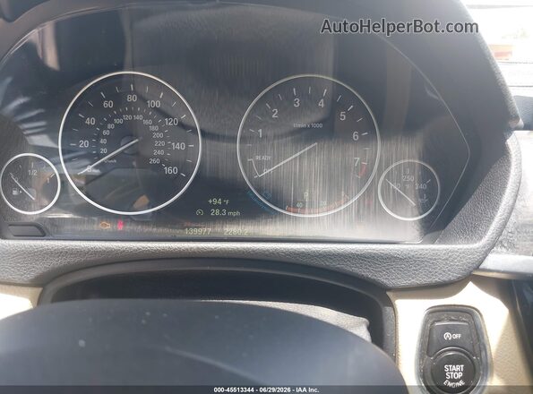 WBA8B9C52JEE81382 2018 BMW 3 SERIES White Հետևի նստատեղերի տեսք