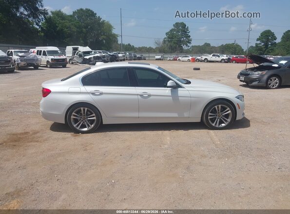 WBA8B9C52JEE81382 2018 BMW 3 SERIES White Սալոնի հետևի տեսք
