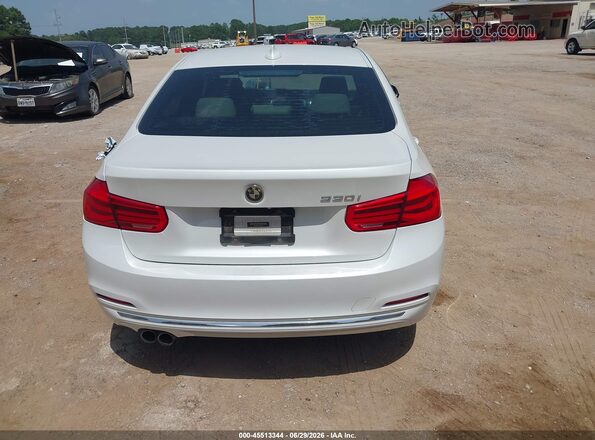 WBA8B9C52JEE81382 2018 BMW 3 SERIES White 