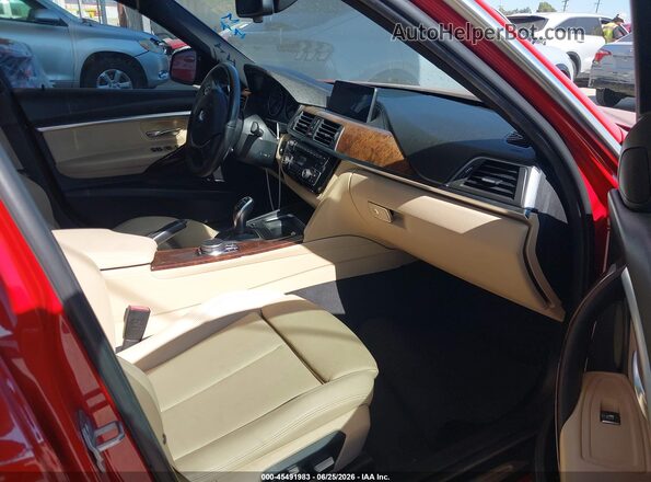 WBA8B9C54JK676933 2018 BMW 3 SERIES Red Widok wnętrza z przodu
