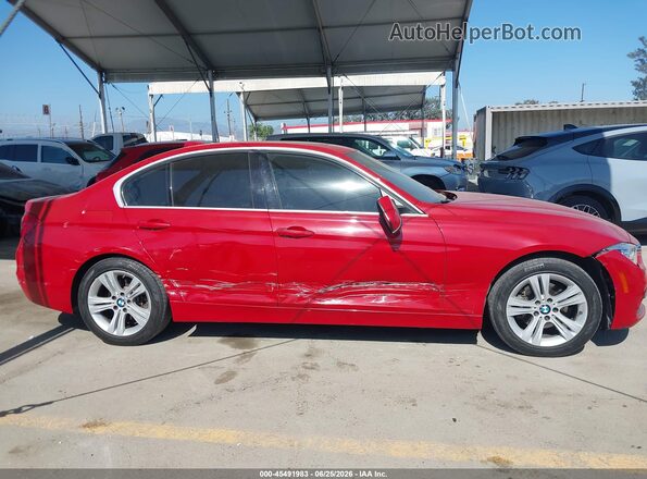 WBA8B9C54JK676933 2018 BMW 3 SERIES Red Widok wnętrza z tyłu