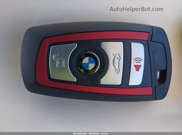 WBA8B9C54JK676933 2018 BMW 3 SERIES Red Widok deski rozdzielczej