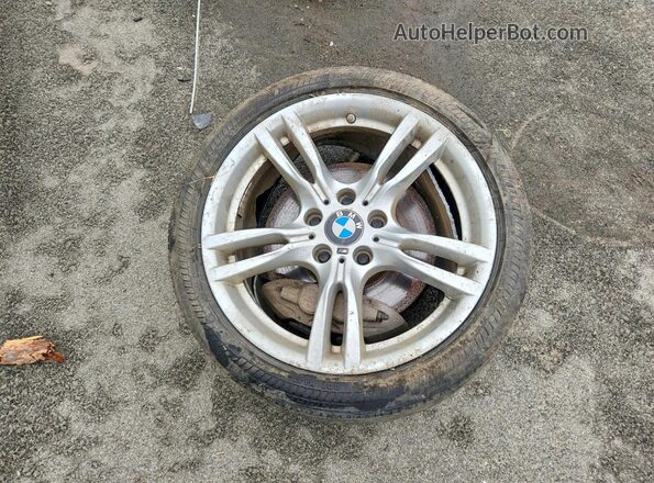WBA8B9C55JEB30630 2018 BMW 3 SERIES Белый Вид подкапотного пространства