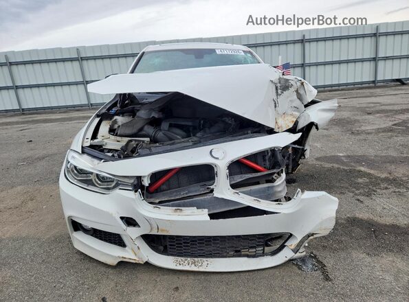 WBA8B9C55JEB30630 2018 BMW 3 SERIES Белый Вид спереди
