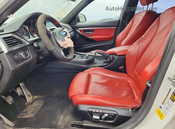 WBA8B9C55JEB30630 2018 BMW 3 SERIES Белый Вид салона спереди