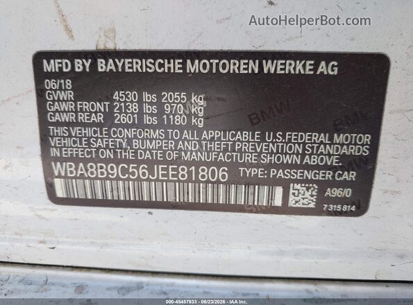 WBA8B9C56JEE81806 2018 BMW 3 SERIES White Engine compartment view