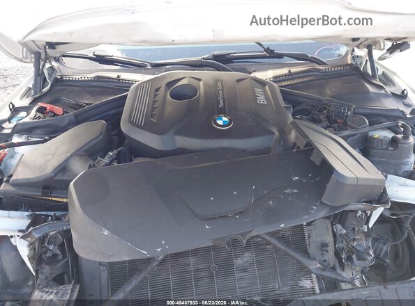 WBA8B9C56JEE81806 2018 BMW 3 SERIES White Rear view