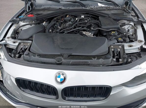 WBA8B9G32HNU56918 2017 BMW 3 SERIES Silver Вид ззаду