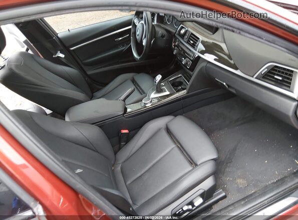 WBA8B9G50JNU98351 2018 BMW 3 SERIES Красный Вид салона спереди