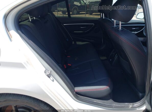 WBA8B9G57JNU57358 2018 BMW 7 SERIES White Вид наклейки з VIN-кодом