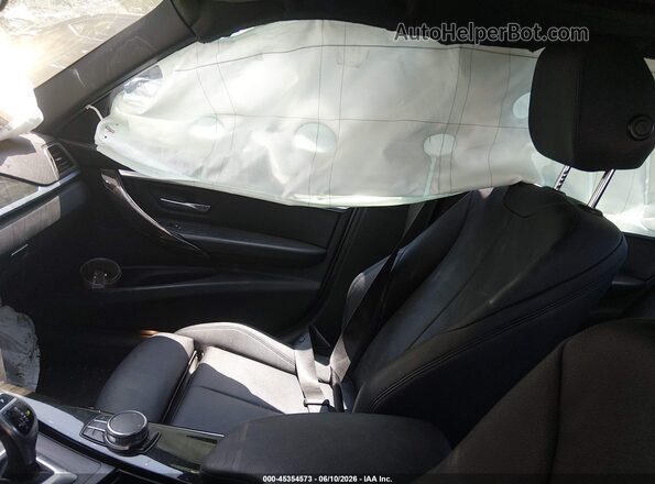WBA8D9C30HA004506 2017 BMW 3 SERIES Silver Սալոնի դիմացի տեսք