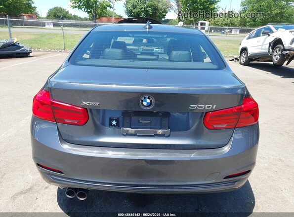 WBA8D9C56JA615423 2018 BMW 3 SERIES Gray 