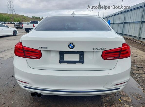 WBA8D9C57JEB35175 2018 BMW 7 SERIES White 