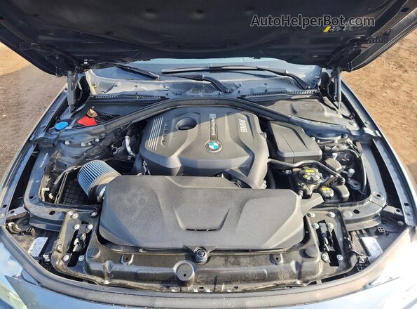 WBA8D9C57JEM33528 2018 BMW OTHER Gray Vista interior trasera