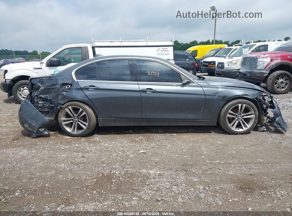 WBA8D9C59JEM32686 2018 BMW 3 SERIES Gray Widok zestawu wskaźników