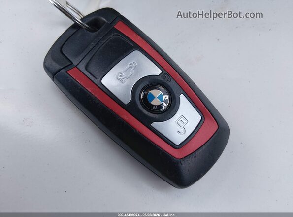 WBA8D9C5XJEM34155 2018 BMW 3 SERIES Красный Вид панели приборов