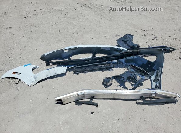 WBA8D9G33HNU62267 2017 BMW OTHER White Engine compartment view