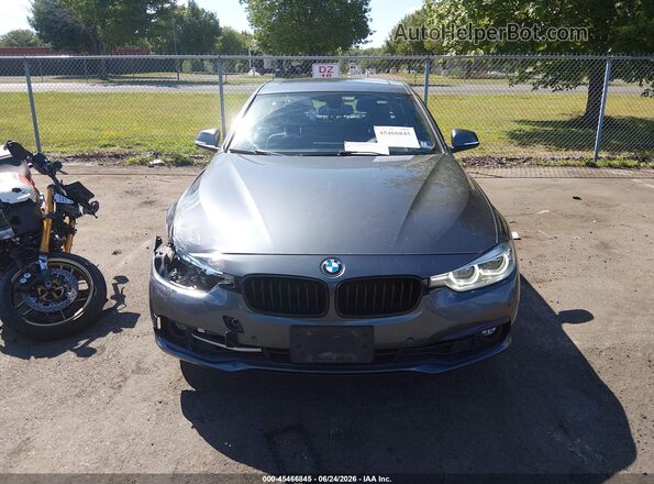 WBA8D9G35HNU65106 2017 BMW 3 SERIES Gray Widok zestawu wskaźników