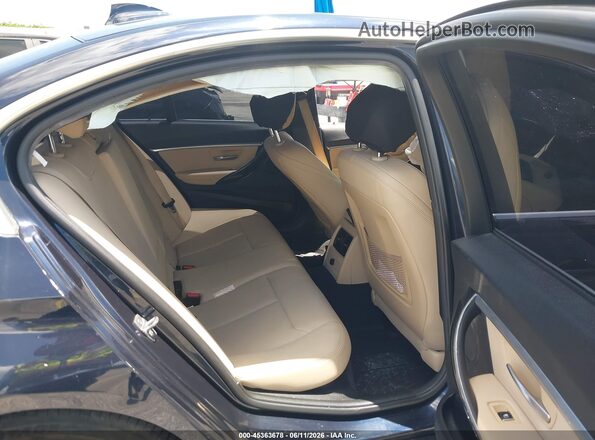 WBA8D9G52HNU59765 2017 BMW 3 SERIES Blue Vista de la etiqueta del VIN