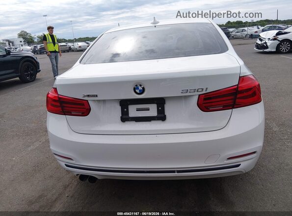 WBA8D9G59HNU60461 2017 BMW 3 SERIES White 