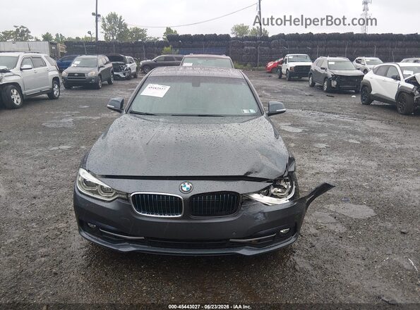 WBA8E1C36HA159348 2017 BMW 3 SERIES Gray Widok wnętrza z tyłu
