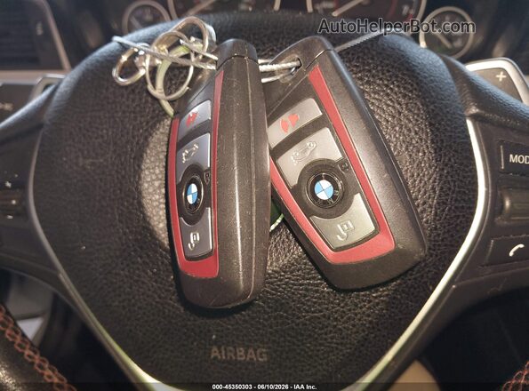 WBA8E1C38HA156953 2017 BMW 3 SERIES Silver Dashboard view