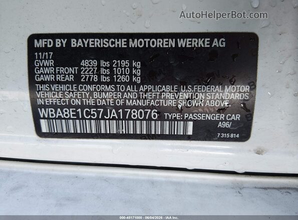 WBA8E1C57JA178076 2018 BMW 3 SERIES White Вид підкапотного простору
