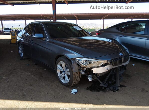 WBA8E1C59JA762785 2018 BMW 3 SERIES Серый Вид спереди