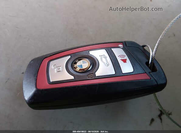 WBA8E1C59JA762785 2018 BMW 3 SERIES Серый Вид панели приборов