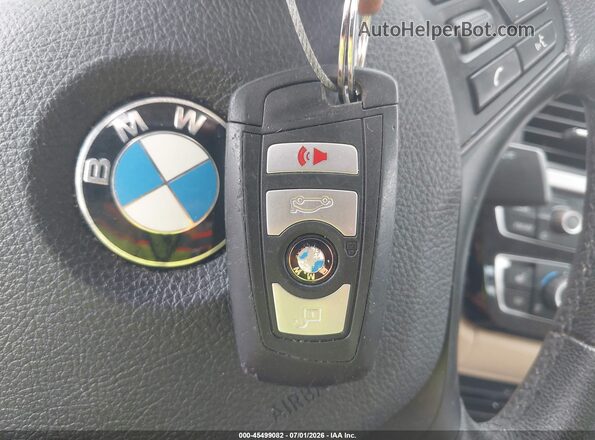 WBA8E1G51JNU89313 2018 BMW 3 SERIES Black Вид панелі приладів