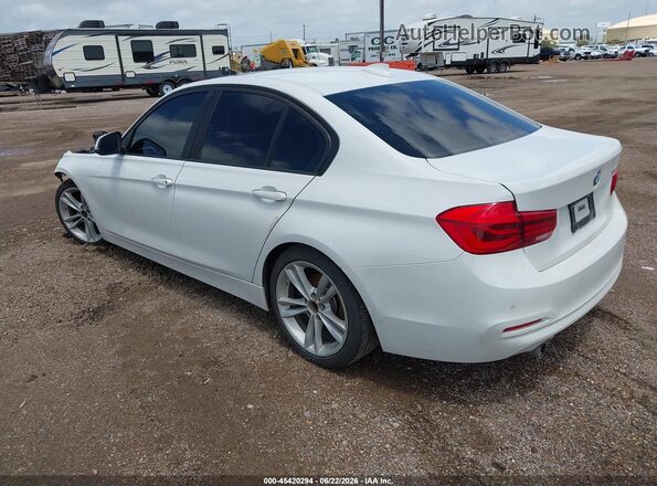 WBA8E1G52HNT72477 2017 BMW 3 SERIES White Trasero izquierdo