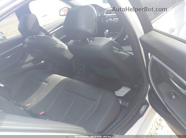 WBA8E3G53GNT26313 2016 BMW 3 SERIES White Widok naklejki z numerem VIN