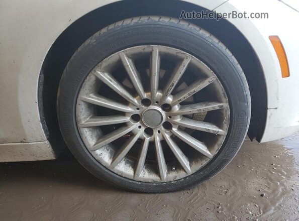 WBA8E5G52JNU46946 2018 BMW OTHER White 